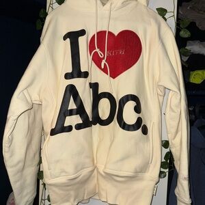 Kith NWOT I Love ABC hoodie size S baby yellow color Red Heart